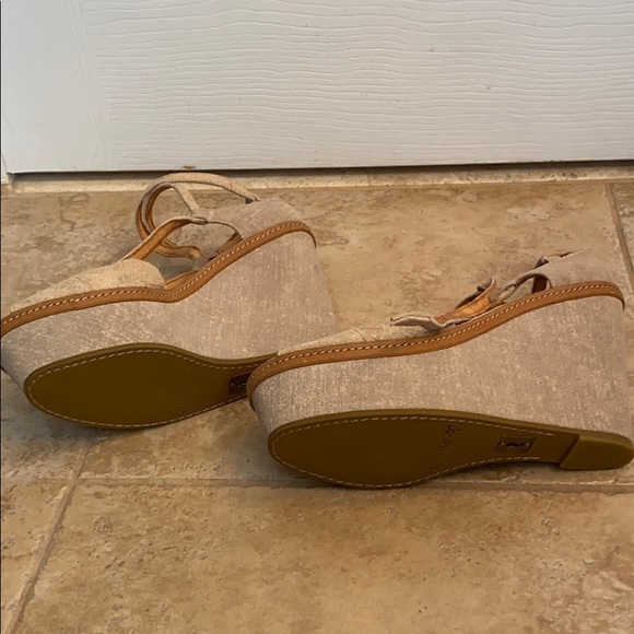 Wedge sandal - Picture 4 of 4